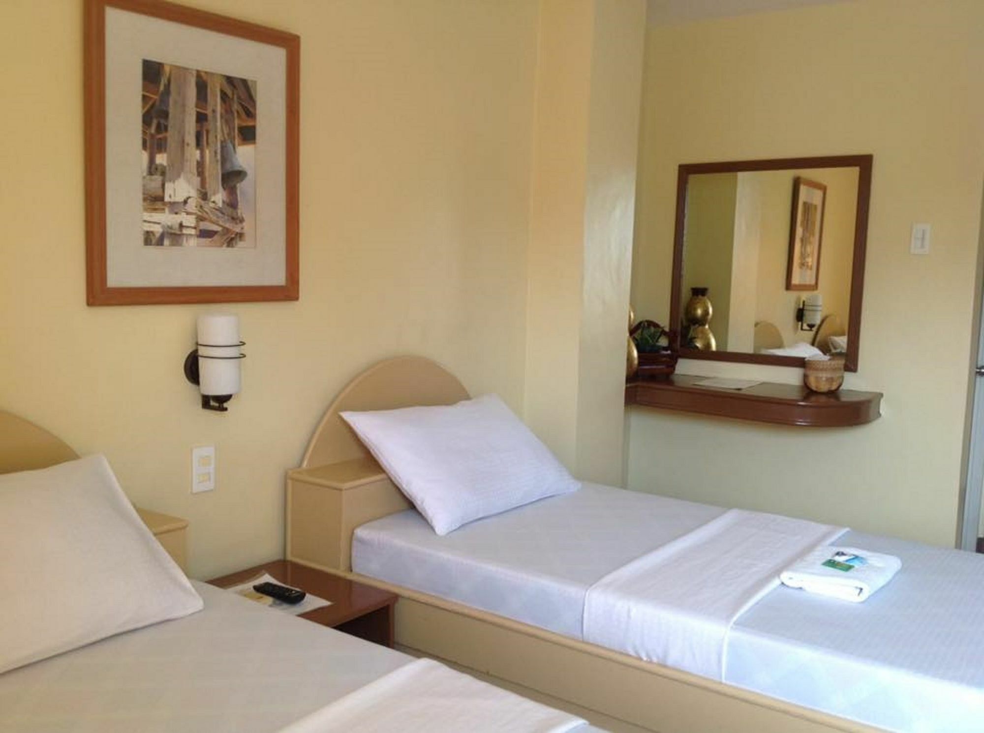 Danel Pensionne House Tacloban Exterior photo